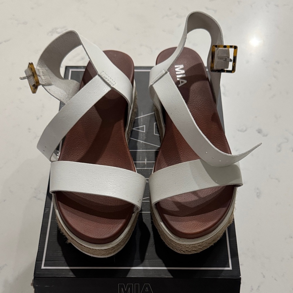 MIA Women's White Strappy Sandals